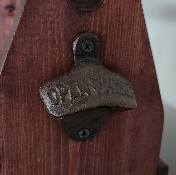🍻🏡 Rustic Wooden Bottle Caddy – Vintage Farmhouse Beer Crate Built-In Opener - Picture 2 of 15
